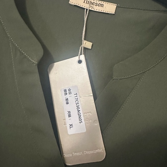 3/4 Sleeve V-neck Blouse - Picture 7 of 8